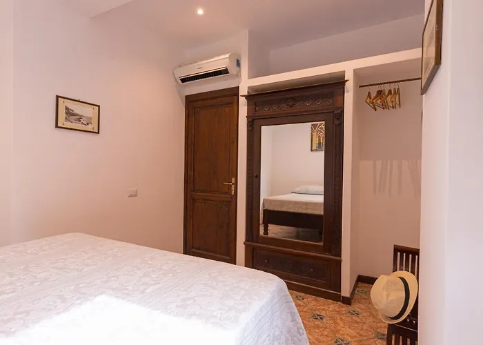 Jureka Sea View 2 * Cefalù