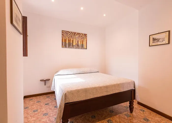 Jureka Sea View 2 דירה *